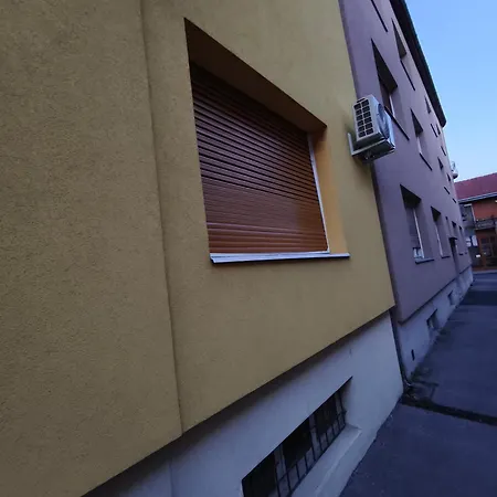 Toldi 5 Pětikostelí
